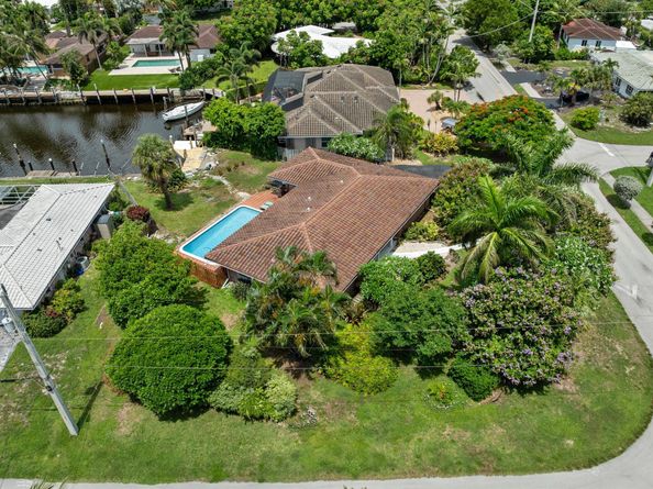 1250 SE 10th Street, Deerfield Beach FL 33441