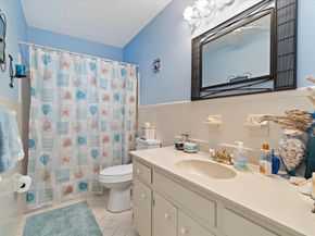 1250 SE 10th Street, Deerfield Beach FL 33441