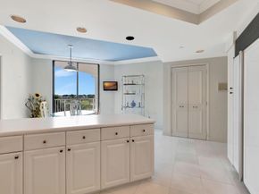 20290 Fairway Oaks Drive 254, Boca Raton FL 33434