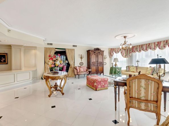 20290 Fairway Oaks Drive 254, Boca Raton FL 33434