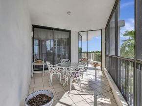 20290 Fairway Oaks Drive 254, Boca Raton FL 33434