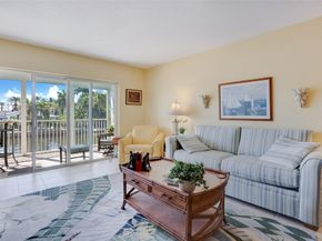 1332 Bayview Dr 203, Fort Lauderdale FL 33304