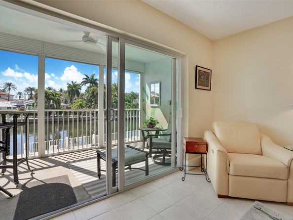 1332 Bayview Dr 203, Fort Lauderdale FL 33304