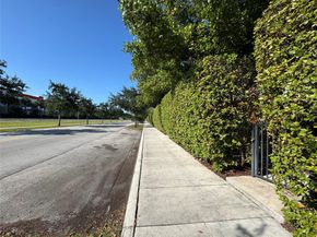 749 SW 3rd Ave 749, Pompano Beach FL 33060