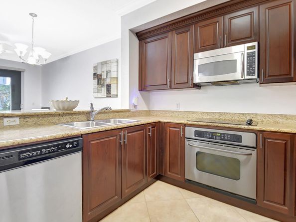 3110 Renaissance 110 Way 110, Boynton Beach FL 33426