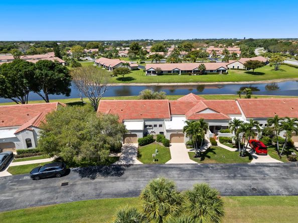 5942 Parkwalk Circle W, Boynton Beach FL 33472