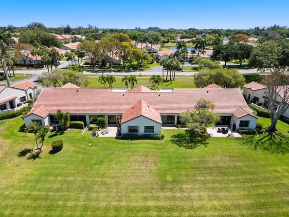 5942 Parkwalk Circle W, Boynton Beach FL 33472