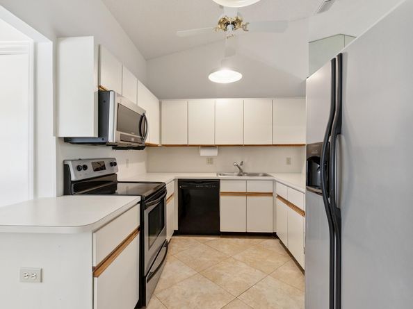 5942 Parkwalk Circle W, Boynton Beach FL 33472
