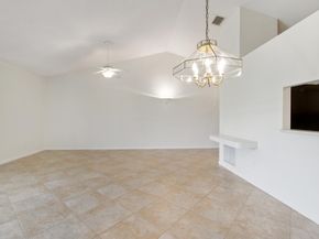 5942 Parkwalk Circle W, Boynton Beach FL 33472