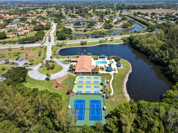 5942 Parkwalk Circle W, Boynton Beach FL 33472