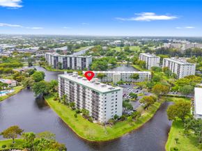 2232 N Cypress Bend Drive 107, Pompano Beach FL 33069