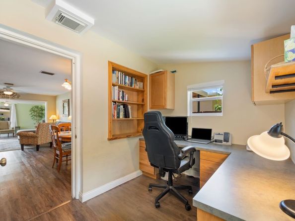 2113 NE 29th Ct, Fort Lauderdale FL 33306