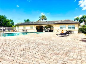 2080 Greenview Shores Boulevard 421, Wellington FL 33414
