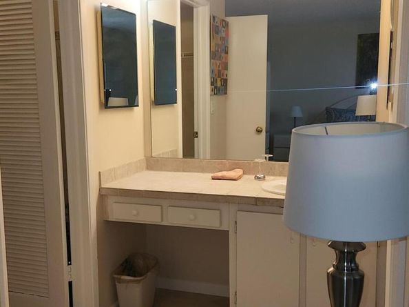 450 Egret Circle 9305, Delray Beach FL 33444