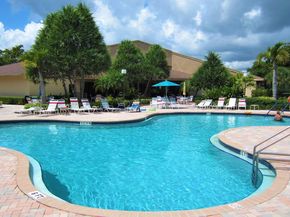 450 Egret Circle 9305, Delray Beach FL 33444