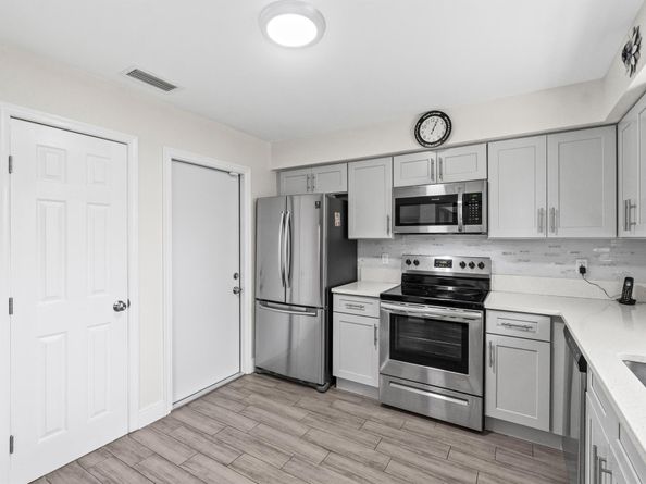 9975 Ligustrum Tree Way B, Boynton Beach FL 33436