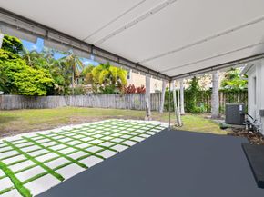 1113 N Victoria Park Rd, Fort Lauderdale FL 33304