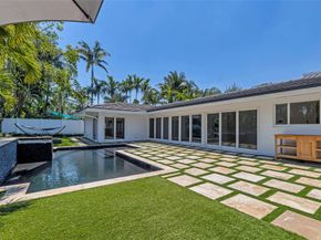 2008 Admirals Way, Fort Lauderdale FL 33316