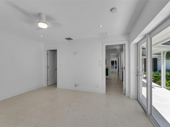 2008 Admirals Way, Fort Lauderdale FL 33316