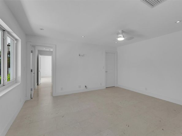 2008 Admirals Way, Fort Lauderdale FL 33316