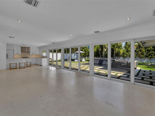 2008 Admirals Way, Fort Lauderdale FL 33316