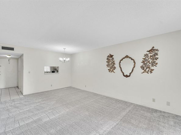 3048 E Sunrise Lakes Dr 112, Fort Lauderdale FL 33322