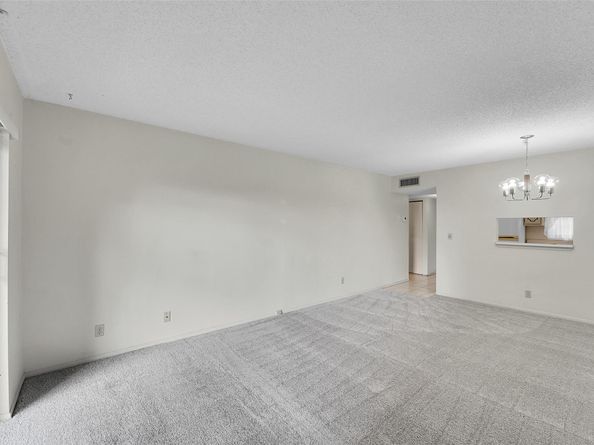 3048 E Sunrise Lakes Dr 112, Fort Lauderdale FL 33322