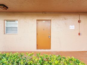 3048 E Sunrise Lakes Dr 112, Fort Lauderdale FL 33322
