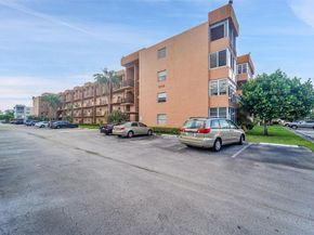 3048 E Sunrise Lakes Dr 112, Fort Lauderdale FL 33322
