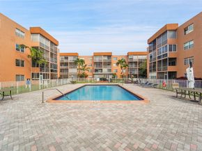 3048 E Sunrise Lakes Dr 112, Fort Lauderdale FL 33322