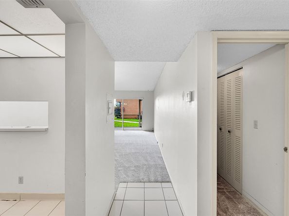 3048 E Sunrise Lakes Dr 112, Fort Lauderdale FL 33322