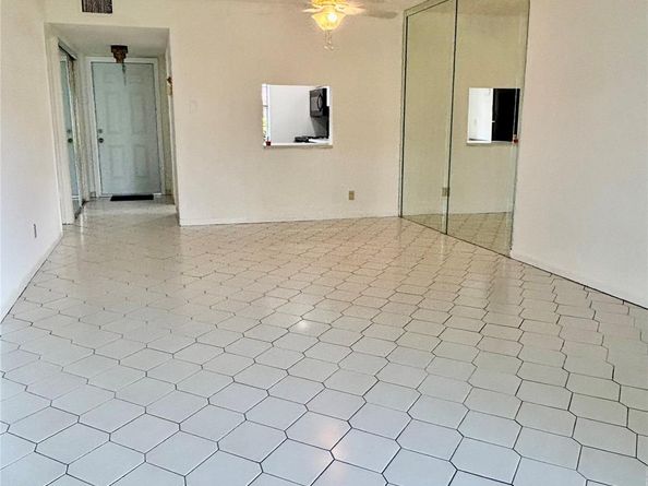 7600 NW 5th Pl 102, Margate FL 33063