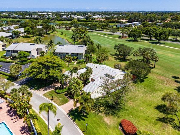 65 Eastgate Drive B, Boynton Beach FL 33436