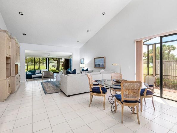 65 Eastgate Drive B, Boynton Beach FL 33436