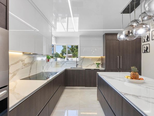 1736 SW 30TH St, Fort Lauderdale FL 33315