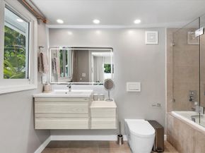 1736 SW 30TH St, Fort Lauderdale FL 33315