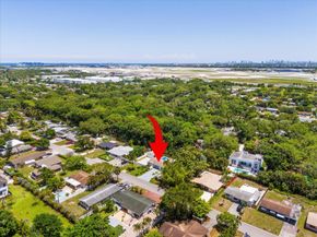 1736 SW 30TH St, Fort Lauderdale FL 33315