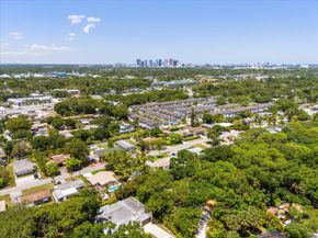 1736 SW 30TH St, Fort Lauderdale FL 33315