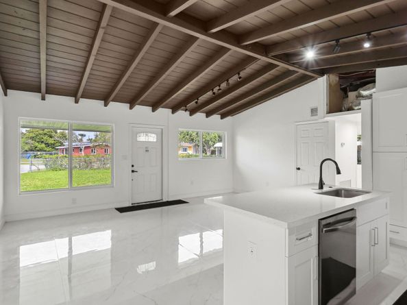 1530 NW 18 Court, Fort Lauderdale FL 33311