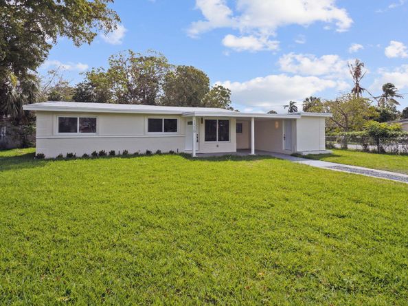 1530 NW 18 Court, Fort Lauderdale FL 33311