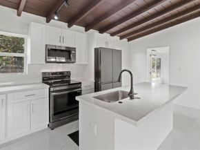 1530 NW 18 Court, Fort Lauderdale FL 33311