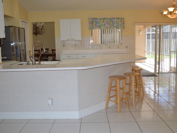 141 Kings Way, Royal Palm Beach FL 33411