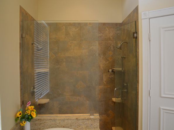 141 Kings Way, Royal Palm Beach FL 33411
