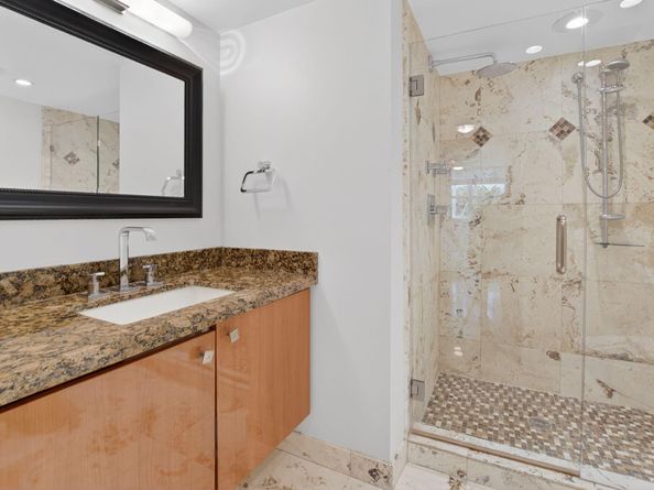 99 SE Mizner 602 Boulevard 602, Boca Raton FL 33432