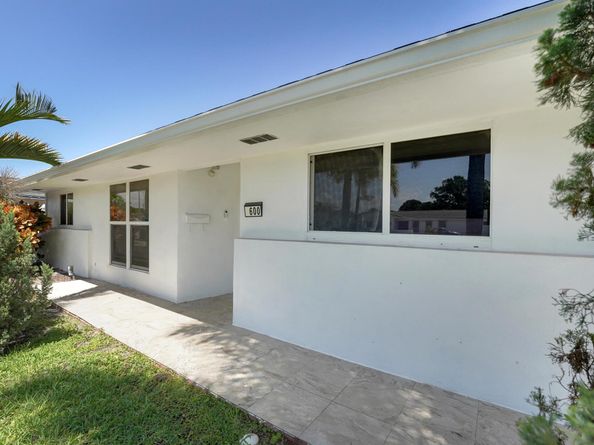 600 NW 12th Avenue, Boca Raton FL 33486