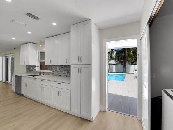 600 NW 12th Avenue, Boca Raton FL 33486
