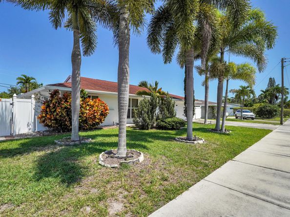 600 NW 12th Avenue, Boca Raton FL 33486