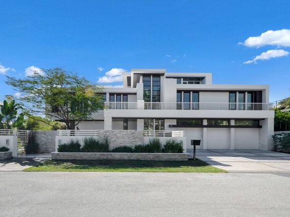 10 Pelican Dr, Fort Lauderdale FL 33301