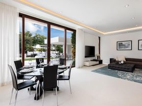 10 Pelican Dr, Fort Lauderdale FL 33301