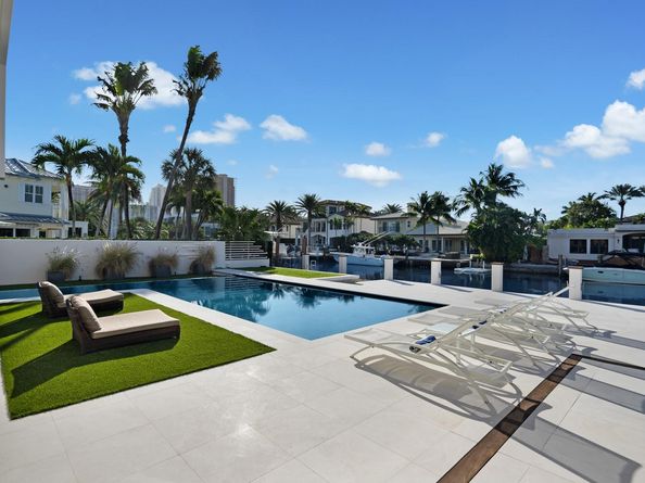 10 Pelican Dr, Fort Lauderdale FL 33301